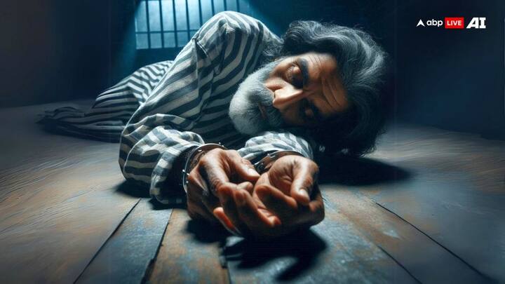 मीडिया रिपोर्ट्स के मुताबिक, वहां कैदियों को घंटों तक कड़ी और क्रूर यातनाओं से दो-चार होना पड़ता था.