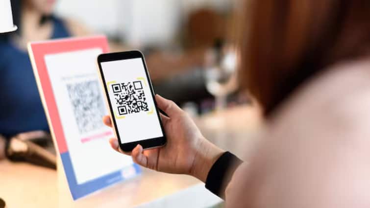 Avoid these 5 mistakes while using google pay phonepe do not share password otp bank pin and more कंगाल कर देगी एक गलती! Google Pay, PhonePe चलाते हैं तो इन 5 बातों को ना करें इग्नोर