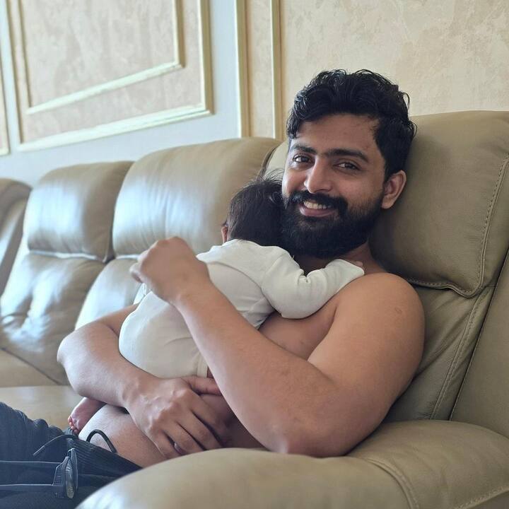 అమలాపాల్​.. జగత్ దేశాయిని రెండో పెళ్లి చేసుకుంది. గత సంవత్సరం నవంబర్​లో వీరికి పెళ్లి అయింది.(Images Source : Instagram/jagat desai)