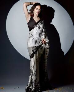 Jyothi Poorvaaj : జగతి మేడమ్ శారీ కట్టిందిరోయ్.. చంద్రుళ్లో ఉండే కుందేలు కిందికొచ్చిందా అన్నట్టు ఉంది కదూ