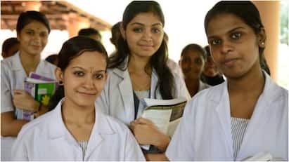 Medical Course MBBS BDS Rank List 2024 Namakkal Student Top- How to see? Medical Rank List: மருத்துவப் படிப்பு தரவரிசைப் பட்டியல் வெளியீடு நாமக்கல் மாணவர் முதலிடம்- காண்பது எப்படி?