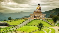 Sikkim Tour: वीकेंड पर कर रहें घूमने का प्लान तो IRCTC के साथ बनाएं सिक्किम की सैर का प्लान, केवल खर्च कुछ हजार रुपये