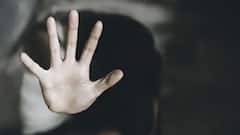 క్లాస్‌రూమ్‌లో బాలికపై అత్యాచారయత్నం చేసి టీచర్, కేకలు వేయడంతో పరారీ