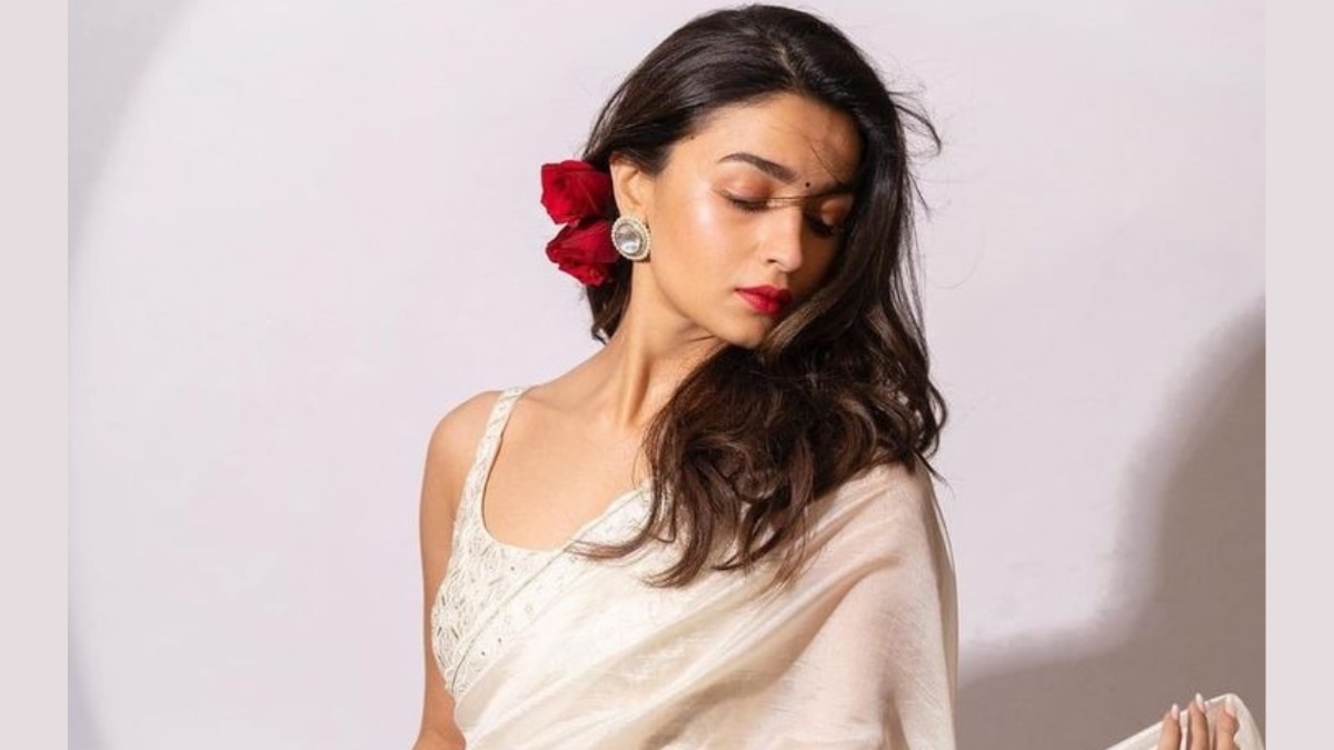 Elegance In White: 5 Bollywood Celebrities Impressing Us With Their Saree Game