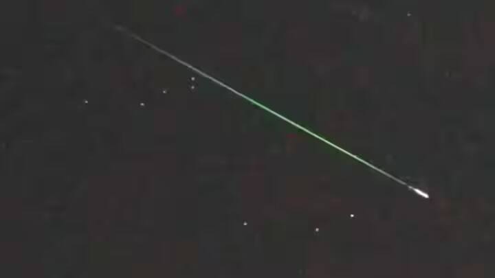 બૉસ્નિયાના લોકોએ પણ આ ખગોળીય ઘટનાઓ જોઈ. તેણે એક ઉલ્કા આકાશમાંથી પસાર થતી જોઈ.