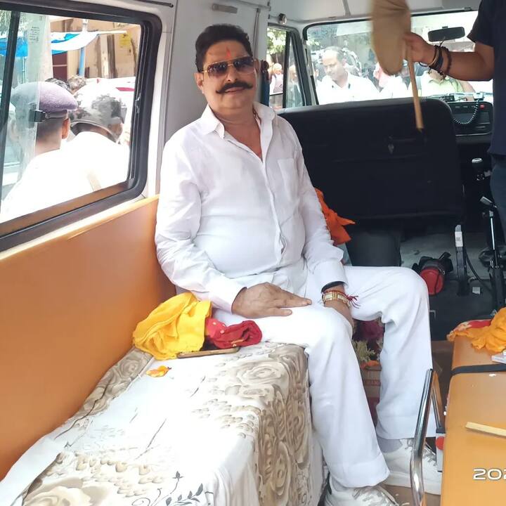 पटना उच्च न्यायालय के इस फैसले के बाद अनंत सिंह के समर्थकों में खुशी की लहर दौड़ गई है. लोकसभा चुनाव के पहले सिंह को पैरोल दी गई थी.