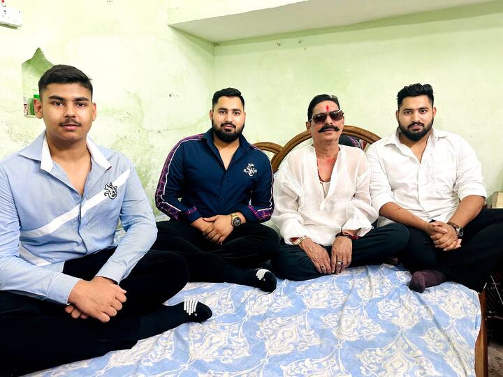इस पूरे मामले की जांच बाढ़ अनुमंडल की तत्कालीन एएसपी लिपि सिंह ने की थी. उन्होंने 5 नवंबर 2019 को कोर्ट में चार्जशीट दायर की थी. बता दें कि लिपि सिंह पूर्व केंद्रीय मंत्री आरसीपी सिंह की बेटी हैं.