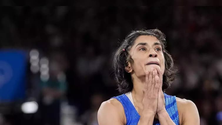 vinesh phogat case dismissed by cas appeal for silver medal paris olympics 2024 देश की उम्मीदों को लगा बड़ा झटका, CAS ने विनेश फोगाट का केस खारिज किया; नहीं मिलेगा मेडल