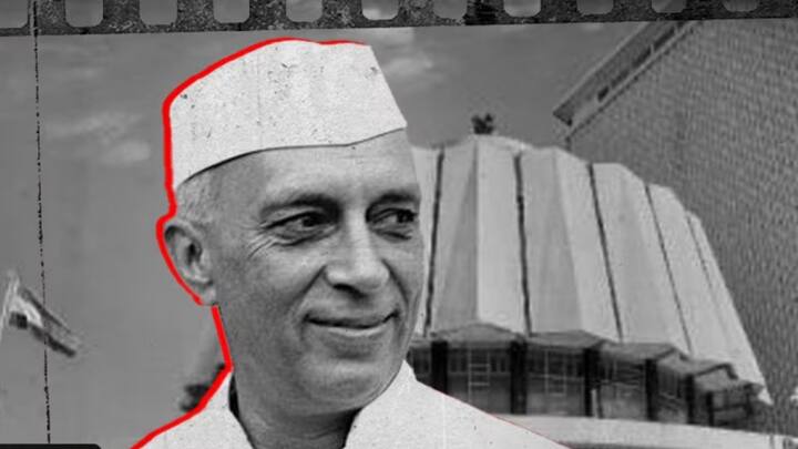 নেহরু বলেন, 