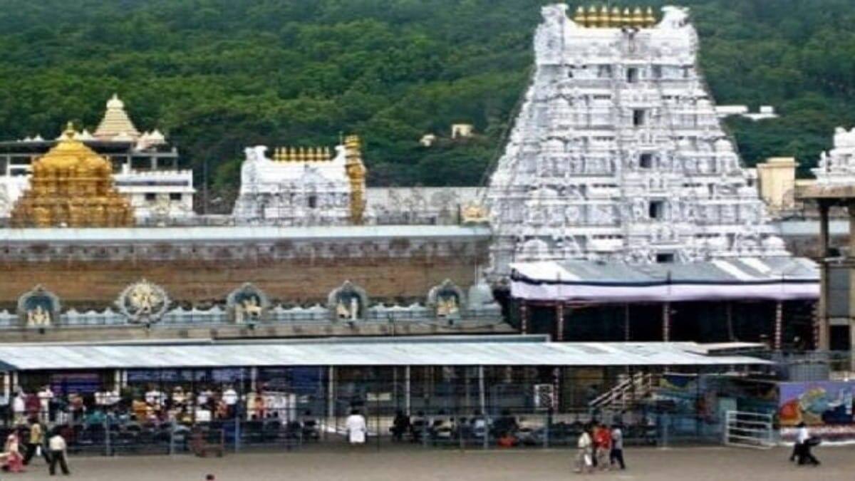 இ.ஓ.எஸ்-08 செயற்கைகோள் நாளை வெற்றிகரமாக விண்ணில் சீறிப்பாய இஸ்ரோ குழுவினர் திருப்பதியில் சாமி தரிசனம்!