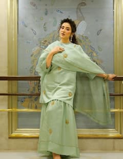 Manisha Koirala Birthday: 54 की उम्र में भी सिंगल हैं मनीषा कोइराला, नाना पाटेकर से लेकर ऑस्ट्रेलियाई राजदूत तक से जुड़ा नाम