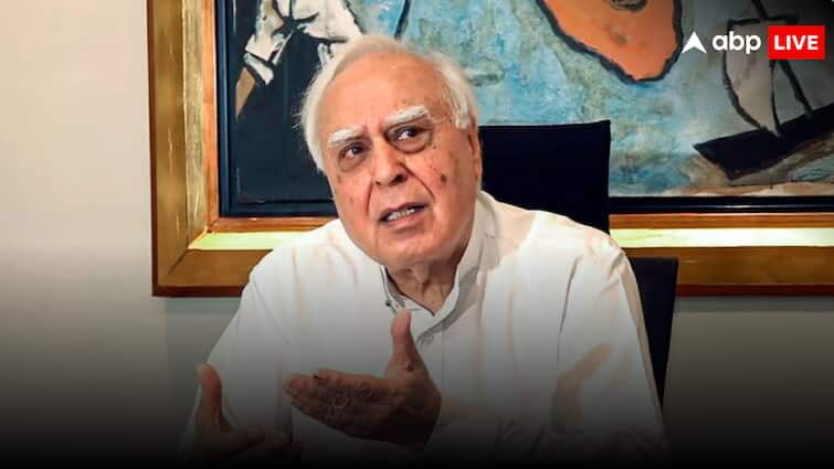 Kapil Sibal on PM Narendra Modi Communal Civil Code UCC Statement on Independence Day Speech UCC News: 'आजादी का जश्न मना रहे और...', PM मोदी पर कपिल सिब्बल ने साधा निशाना, UCC वाले बयान पर कही ये बात