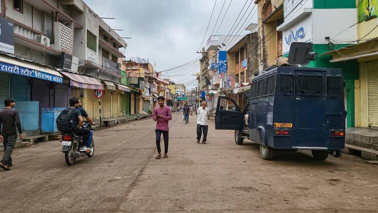 Bangladesh Unrest Sheikh Mujibur Rahman Death Anniversary Protestors Block Awami League March Sheikh Hasina Supporters Attacked In Dhaka On 'Bangabandhu' Mujibur Rahman's Death Anniversary