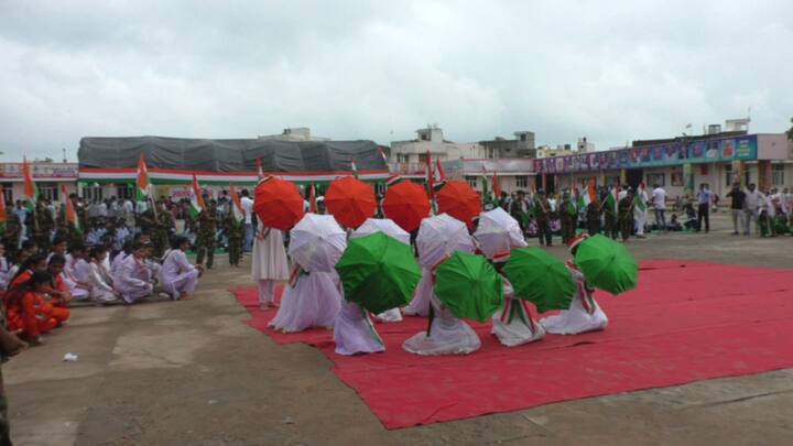 पीएम मोदी की तारीफ करते मंत्री राज्यवर्धन सिंह राठौड़ ने कहा, 