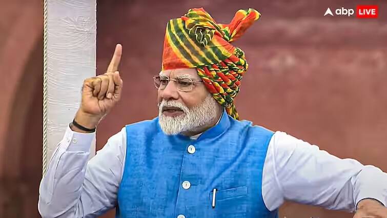 Large Number Job News independence day 2024 prime minister narendra modi policy for electric vehicles green hydrogen mission give jobs EVs થી ખુલશે નોકરીઓની ભરમાર, પીએમ મોદીએ લાલ કિલ્લા પરથી ઓટો ઇન્ડસ્ટ્રી માટે કહી મોટી વાત