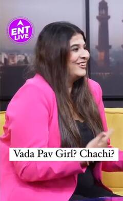 Vada Pav Girl aka Chandrika Dixit को Manchali Meesha ने क्यों दिया Chachi का Tag?