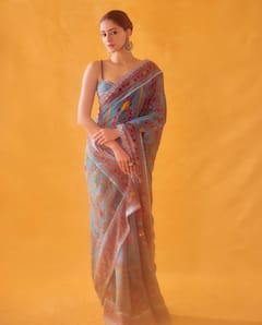 Ananya Panday's Floral Saree Is A Perfect Addition To Your Wardrobe, Check Out All Pics