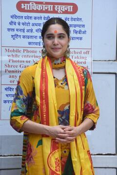Sharvari Wagh Seeks Blessings At Siddhivinayak Temple For 'Vedaa' Success; SEE PICS