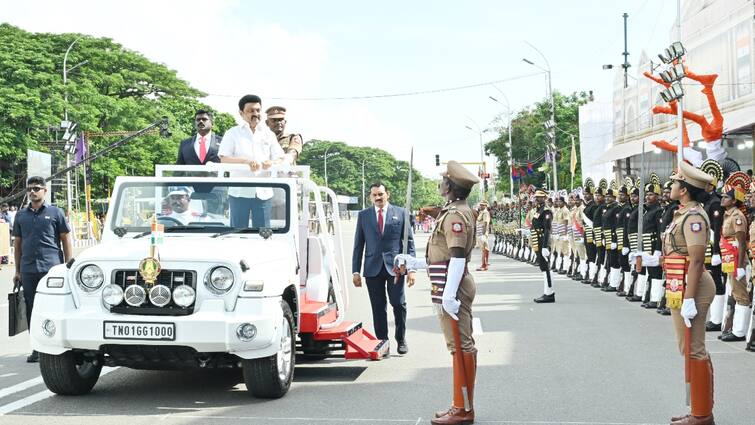 Independence Day 2024 cm mk stalin announce 75 thousand jobs full upcoming 2025 January காலையிலே ஹேப்பி நியூஸ்! 2025 ஜனவரிக்குள் 75 ஆயிரம் பணியிடங்கள் நிரப்பப்படும்.. முதல்வர் ஸ்டாலின்