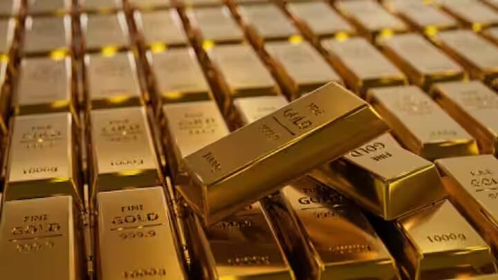 ડિસ્ક્લેમર: અહીં આપેલી માહિતી માત્ર માહિતી માટે આપવામાં આવી રહી છે. અત્રે એ ઉલ્લેખ કરવો જરૂરી છે કે બજારમાં રોકાણ એ બજારના જોખમોને આધીન છે. રોકાણકાર તરીકે, પૈસાનું રોકાણ કરતા પહેલા હંમેશા નિષ્ણાતની સલાહ લો. ABPAsmita ક્યારેય કોઈને પણ પૈસાનું રોકાણ કરવાની સલાહ આપતું નથી.