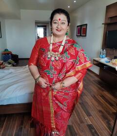 TV पर 'सास' बन हुईं मशहूर ये एक्ट्रेस, दो बार शादी रचाकर भी पति से इस वजह से रहती हैं दूर, पहचाना कौन?