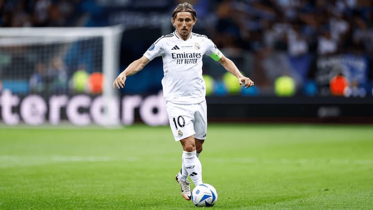 Luka Modric Attains THIS Record After Real Madrid's UEFA Super Cup 2024 Triumph most titles with Los Blancos UEFA Champions League La Liga Spanish Super Cup Ballon dOr Luka Modric Attains THIS Record After Real Madrid's UEFA Super Cup 2024 Triumph