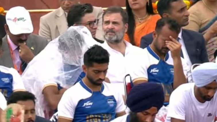 Independence Day 2024 Rahul Gandhi Last Row Seat Centre Response Why Did Rahul Gandhi Sit In Last Row At Red Fort? Centre Responds As I-Day Event Triggers Social Media Chatter