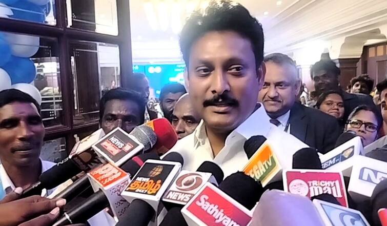 Minister Anbil Mahesh explains Textbook price hike - TNN பாடநூல்கள் விலை உயர்வுக்கு காரணம் என்ன? - அமைச்சர் அன்பில் மகேஷ் விளக்கம்