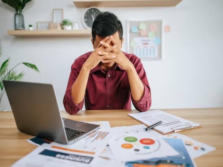 મની કંટ્રોલમાં પ્રકાશિત રિપોર્ટ અનુસાર કંપની તેના વર્કફોર્સમાં 7 ટકાનો ઘટાડો કરી શકે છે. કંપનીએ આ માહિતી યુએસ એક્સચેન્જને આપી છે. આ છટણીની અસર તેના 6,000 કર્મચારીઓ પર પડી શકે છે. આ વર્ષે આ બીજો વખત છે, જ્યારે કંપનીએ છટણીની જાહેરાત કરી છે. આ પહેલા ફેબ્રુઆરી 2024માં કંપનીએ 4,000 લોકોને નોકરીમાંથી કાઢી મૂક્યા હતા. આ કંપનીના વર્કફોર્સનો 5 ટકા હિસ્સો હતો.