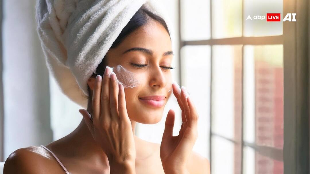 Know the right way to do chemical free bleaching at home, your skin will glow in a few days
