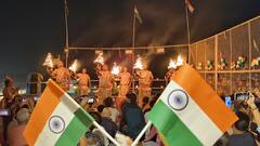 स्वतंत्रता दिवस के अवसर पर विश्व प्रसिद्ध मां गंगा की आरती राष्ट्र को समर्पित - देखिए तस्वीरें