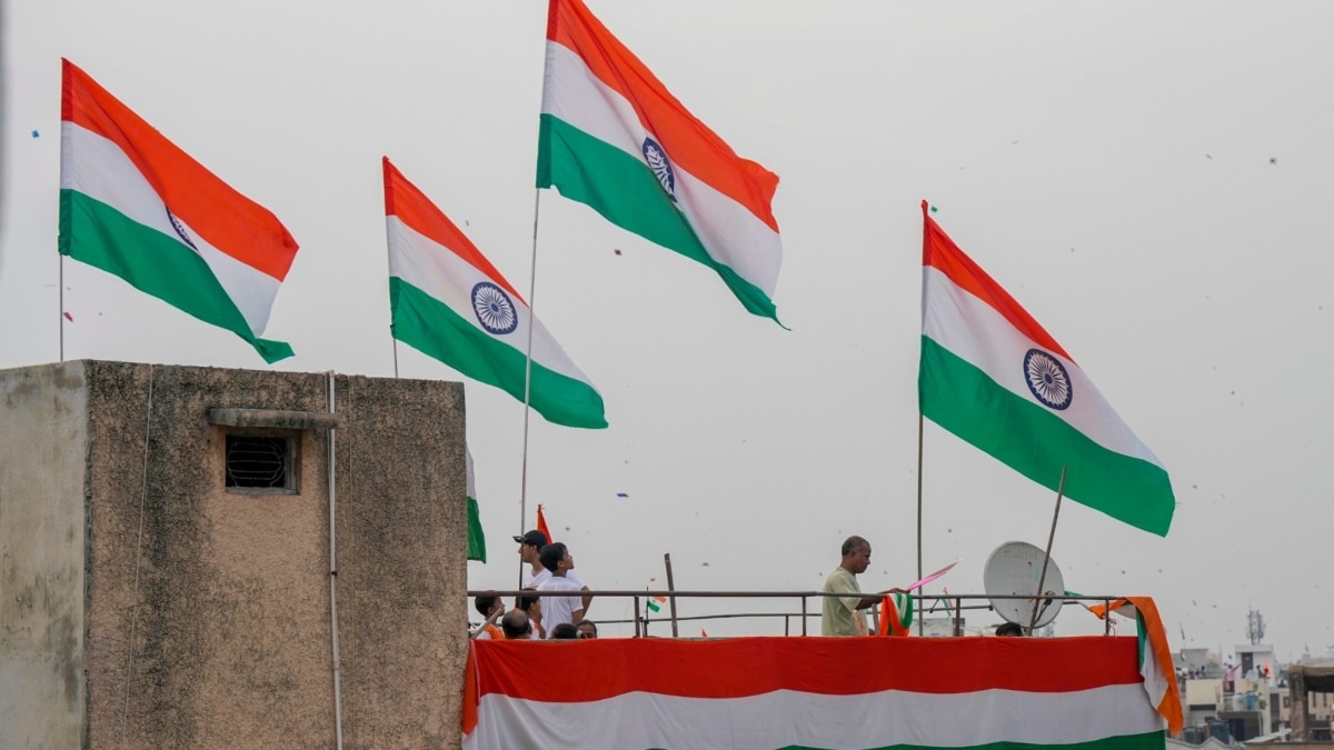 Independence Day: नेहरू की जगह कोई और बना था PM? भारत के इस शहर में एक दिन बाद मनाया जाता है स्वतंत्रता दिवस