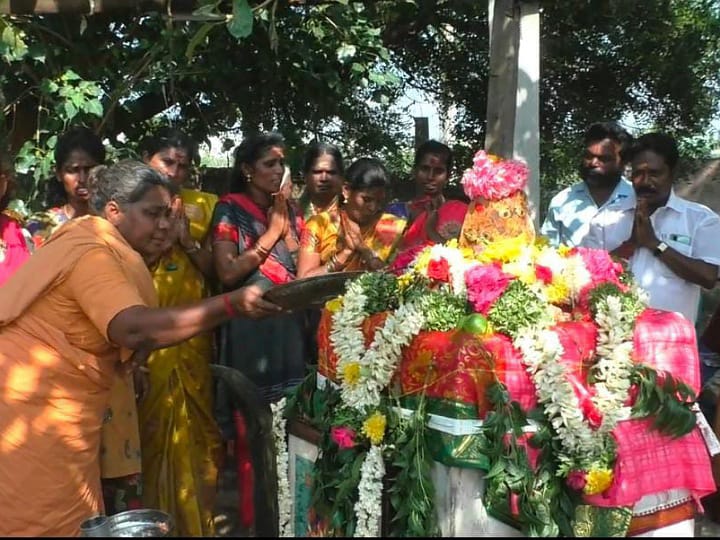 கரூரில் ஒரே கல்லில் நான்கு சுயம்பு தெய்வங்கள்.. விவரம்..