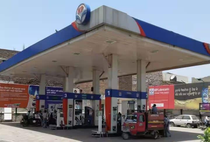 Petrol pumps will remain closed every Sunday in Ludhiana Punjab News: ਲੁਧਿਆਣਵੀਆਂ ਲਈ ਖ਼ਤਰੇ ਦੀ ਘੰਟੀ ! ਹਰ ਐਤਵਾਰ ਬੰਦ ਰਹਿਣਗੇ ਪੈਟਰੋਲ ਪੰਪ, ਜਾਣੋ ਕੀ ਹੈ ਵਜ੍ਹਾ