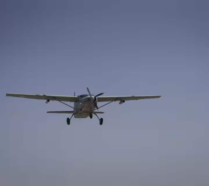 આ સાથે ભારતે અફઘાનિસ્તાનને હેલિકોપ્ટરની જાળવણી અને ઉડાન ભરવાની તાલીમની પણ વ્યવસ્થા કરી આપી હતી. હવે પોતાની પરેડમાં આ એટેક હેલિકોપ્ટરોનું પ્રદર્શન કરીને તાલિબાન પોતાની તાકાતનું પ્રદર્શન કરી રહ્યું છે.