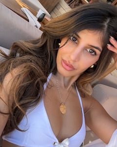 Jasmin Walia Pics: બોલ્ડનેસમાં નતાશાને ટક્કર આપે છે હાર્દિક પંડ્યાની રુમર્ડ ગર્લફ્રેન્ડ જાસ્મીન વાલિયા