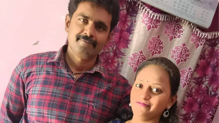 Karnataka Man Addicted To Online Betting Dies By Suicide Along With Wife, Daughter Missing Karnataka Man Addicted To Online Betting Dies By Suicide Along With Wife, Daughter Missing