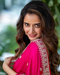 Ashika Ranganath: ఆషికా రంగనాథ్‌ స్టన్నింగ్‌ లుక్‌ - పింక్‌ చీరలో మతిపోగోడుతున్న కన్నడ బ్యూటీ
