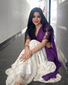 Divya Bharathi : సుడిగాలి సుధీర్ హీరోయిన్ లంగాఓణి కట్టింది.. దివ్యభారతిని చూసేందుకు రెండు కళ్లు సరిపోవేమో