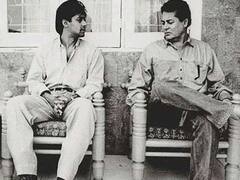 खुद को फिल्म से निकालने की दुआ मांगता था ये एक्टर, फिर राइटर बनकर बनाया नाम, सलमान से है खास रिश्ता