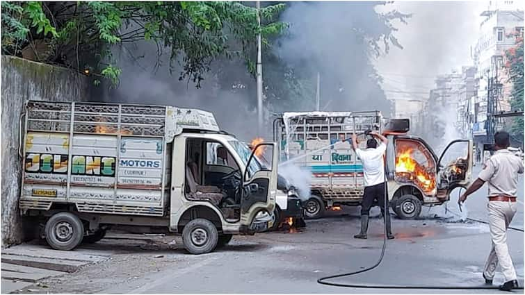 Udaipur Communal Tension news  Rajasthan violence class 10 boy stabbing Section 144 Imposed, internet shut Schools, Colleges Closed Rajasthan: Communal Tension Grips Udaipur, Section 144 Imposed, Schools And Colleges To Remain Shut Today