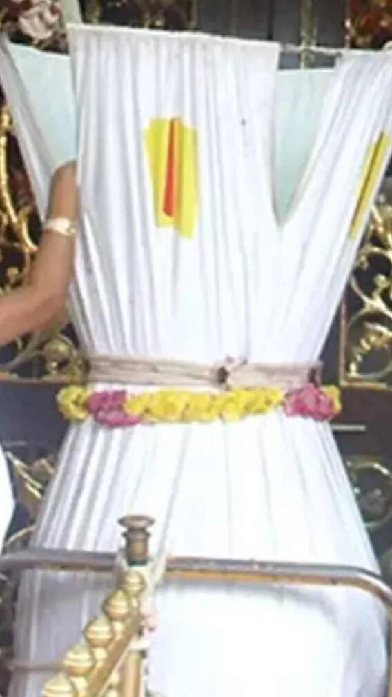 తిరుమల హుండీలో ఎలాంటి ముడుపులు వేయాలి!