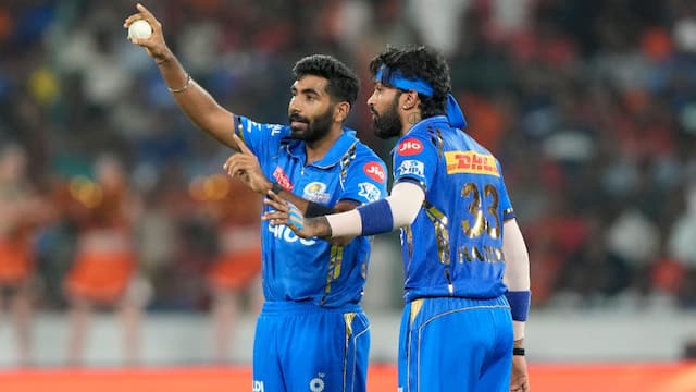 Jasprit Bumrah reveals how Mumbai Indians stood beside Hardik Pandya during  continuous booing ipl latest sports news | IPL: टीम मुश्किल समय में हार्दिक  पांड्या के साथ थी, जसप्रीत बुमराह ने बताया