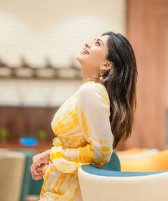 Ruchira Jadhav : रुचिरा जाधवचा हटके अंदाज, फोटोंनी वेधलं लक्ष