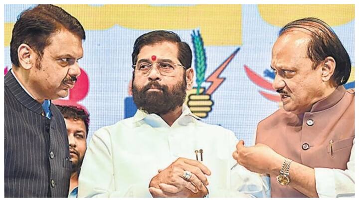 288 सदस्यों वाली महाराष्ट्र विधानसभा में भाजपा के नेतृत्व वाले महायुति गठबंधन को थोड़ी बढ़त है, हालांकि महा विकास अघाड़ी (एमवीए) बहुत पीछे नहीं है.