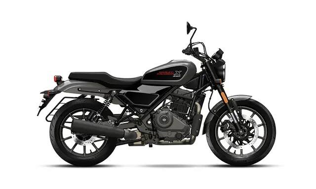 ஹார்லி டேவிட்சன் X440 பைக்கின் இன்ஜின் 440 சிசி பிஎஸ் 6 கொண்டு வடிவமைக்கப்பட்டுள்ளது. இந்த மாடலின் விலையானது ரூ.2.40 லட்சம் (எக்ஸ்-ஷோரூம்) என நிர்ணயிக்கப்பட்டுள்ளது.