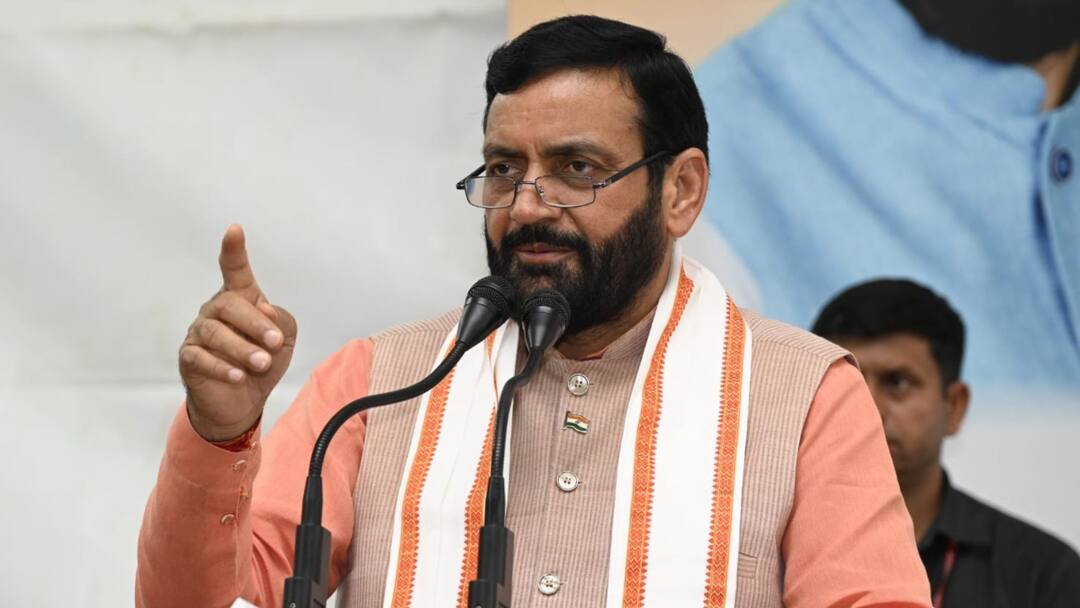 Haryana Election 2024: हांसी में सीएम नायब सैनी ने भरी चुनावी हुंकार, इलेक्शन से पहले कर दिया ये बड़ा दावा Haryana Assembly Election 2024 CM Nayab Singh Saini Hansi Public Rall Claim BJP Win Haryana Election 2024: हांसी में सीएम नायब सैनी ने भरी चुनावी हुंकार, इलेक्शन से पहले कर दिया ये बड़ा दावा