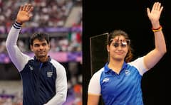 IN PICS: 'शूटिंग क्वीन' मनु भाकर और भाला फेंक चैंपियन नीरज चोपड़ा में कौन है ज्यादा अमीर? जानें दोनों की नेटवर्थ