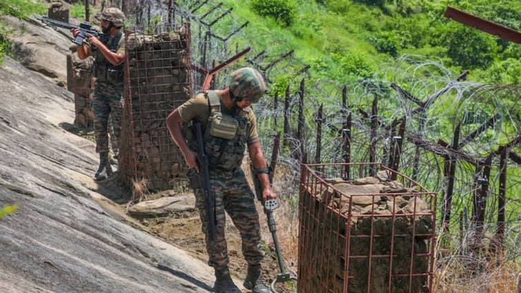 कश्मीर घाटी में आतंक के साथ ड्रग्स बना चुनौती, जानिए किस तरह से सेना लड़ रही दोहरी लड़ाई