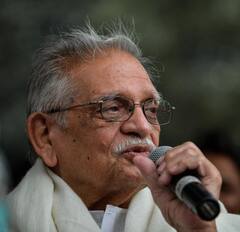 दिल छू जाने वाली गुलजार की ये फिल्में देखी हैं? इस वीकेंड ओटीटी पर निपटा डालें, आपको भी आएगी अपने प्यार की याद